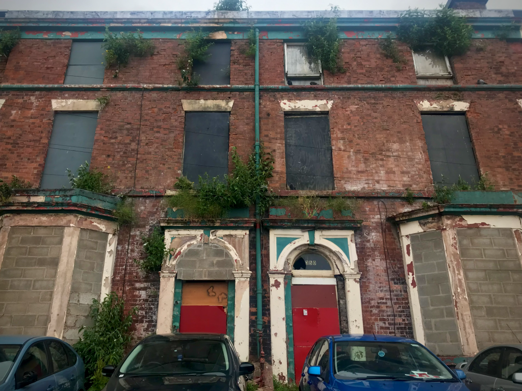 Photograph of a derelict building in Liverpool, Kirkdale. (2022)